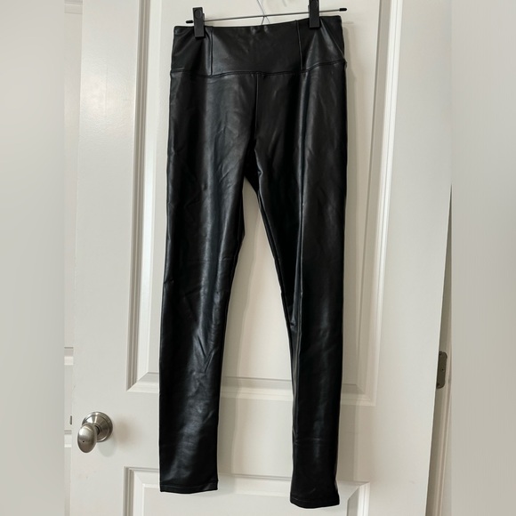 Vegan Seuded/leather leggings pair - Picture 5 of 5